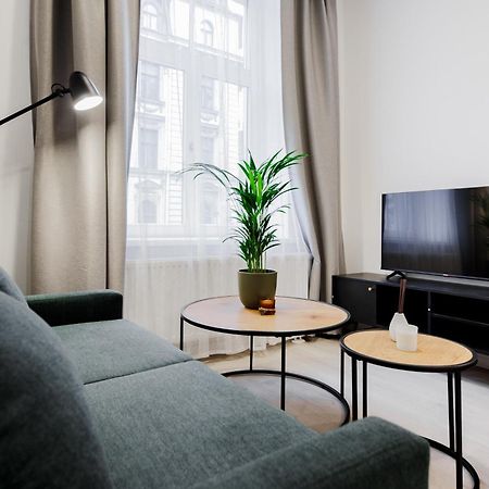 Rigaapartment Elizabetes 22 Self-Service Aparthotel Luaran gambar